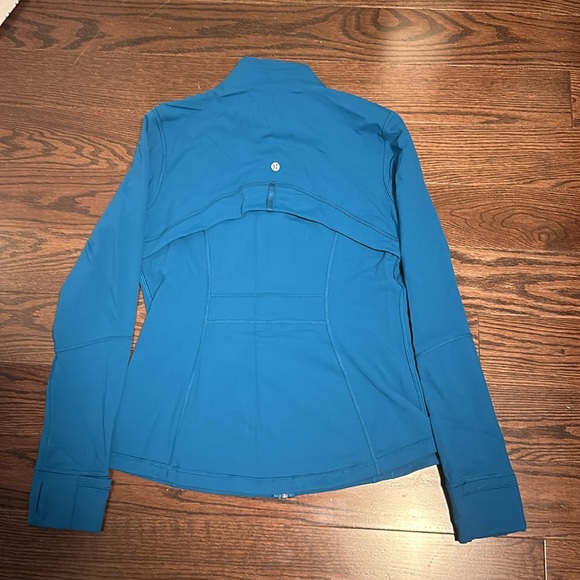 Lululemon Define Jacket | Size 12 - Picture 4 of 4